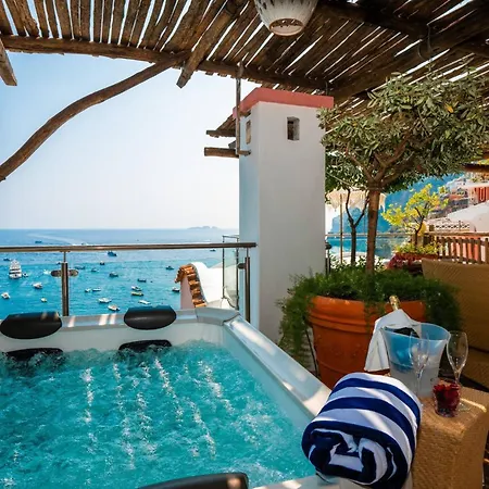 Elegant Suite With Sea View Balcony In Positano 4* Positano