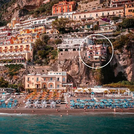 Elegant With Sea View Balcony In Bed and breakfast Positano